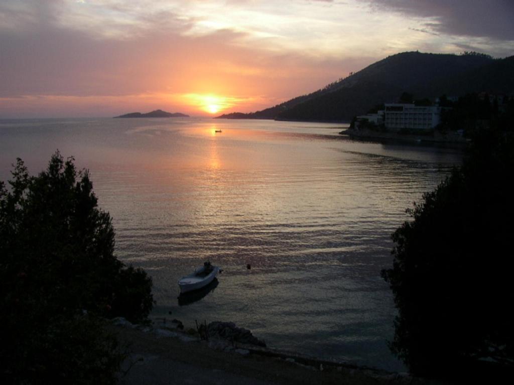 Apartments Morgen Brna Εξωτερικό φωτογραφία