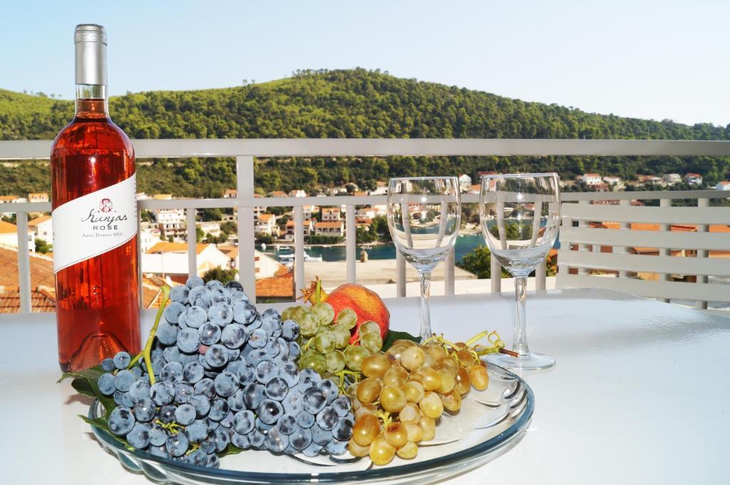 Apartments Morgen Brna Εξωτερικό φωτογραφία