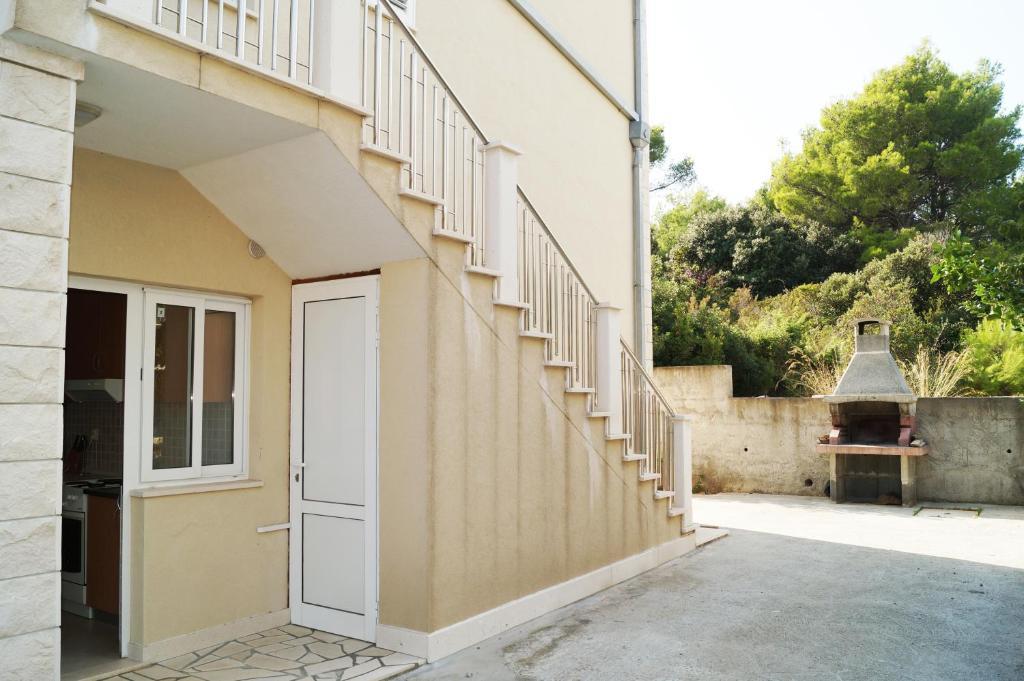 Apartments Morgen Brna Εξωτερικό φωτογραφία